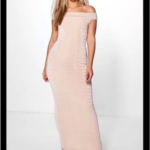 Boohoo off the shoulder bodycon dress